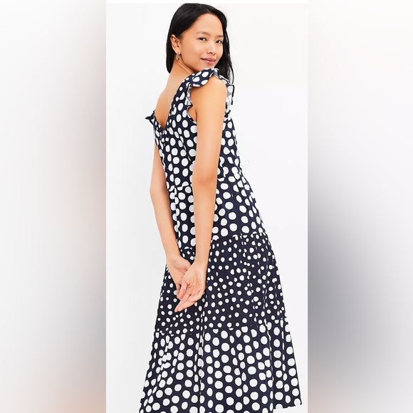 LOFT Dresses & Skirts - Loft XSP Navy & White Dotted Flutter V-neck Dress